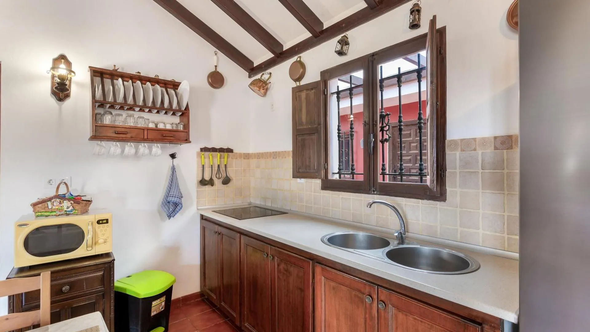 La Finca de Teror 0*,
